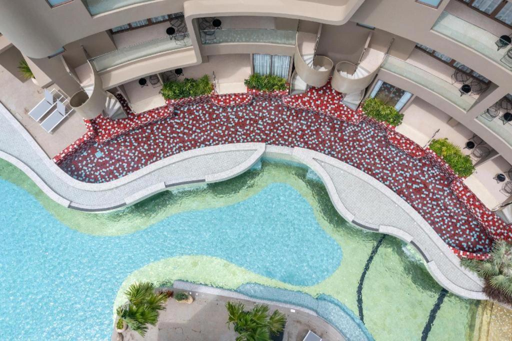 Metadee Elite Hotel Kata Beach  Exterior foto