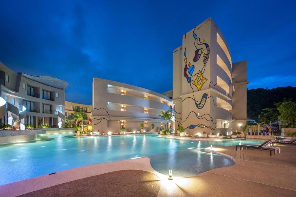 Metadee Elite Hotel Kata Beach  Exterior foto
