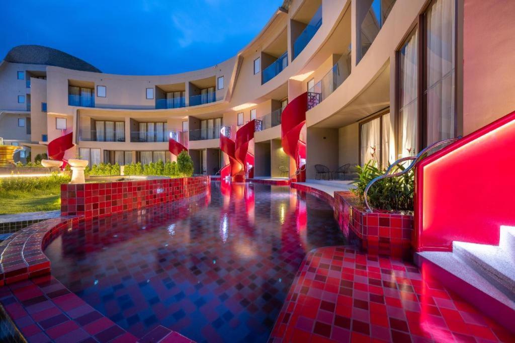 Metadee Elite Hotel Kata Beach  Exterior foto